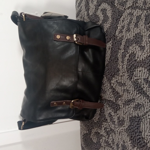 Republic Womens Vegan Leather Messanger Laptop Bag Womens - Picture 2 of 12